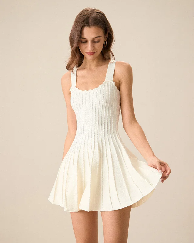 Mini dresses with embroidered details for a unique touch Women's Beige Knitted Sweater Dress Mini dresses with embroidered details for a unique touch Women's Beige Knitted Sweater Dress