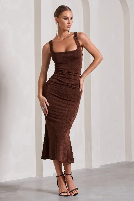 Midi dresses with metallic threads for a glamorous evening event Evora | Chocolate Ruched Square-Neck Midi Dress Midi dresses with metallic threads for a glamorous evening event Evora | Chocolate Ruched Square-Neck Midi Dress
