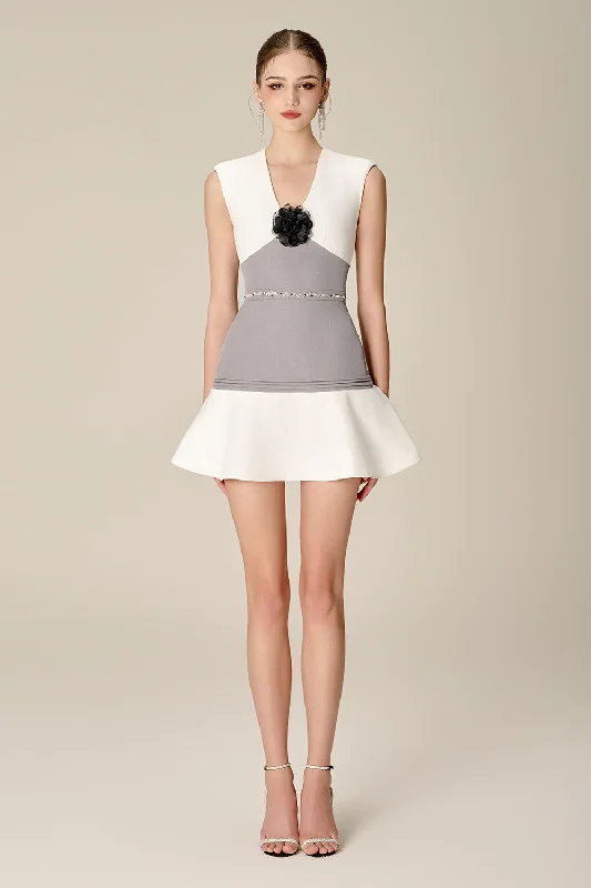 Mini dresses with V - necklines for a flattering shape Naomi Drop Waist Plunge Neck Burlap Mini Dress Mini dresses with V - necklines for a flattering shape Naomi Drop Waist Plunge Neck Burlap Mini Dress