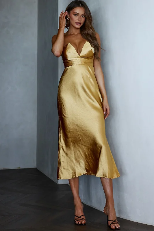 Midi dresses with printed lining for a hidden and stylish detail Ma Jolie Strapless Midi Dress Gold Midi dresses with printed lining for a hidden and stylish detail Ma Jolie Strapless Midi Dress Gold