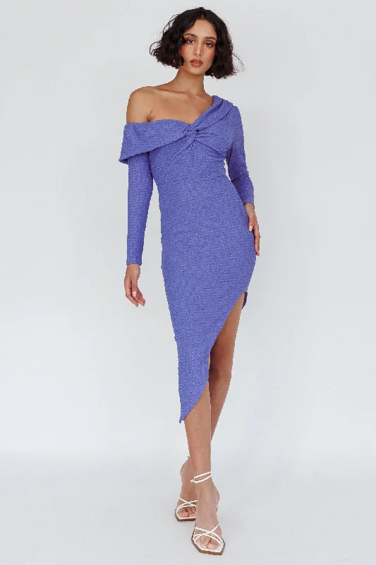 Midi dresses with side slits for a sexy and elegant appearance Annalora One-Shoulder Long Sleeve Midi Dress Blue Midi dresses with side slits for a sexy and elegant appearance Annalora One-Shoulder Long Sleeve Midi Dress Blue