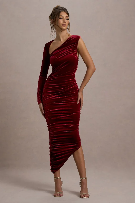 Midi dresses with ruched bodices for a feminine and fitted feel Northern Light | Berry Velvet Asymmetric One-Sleeved Midi Dress Midi dresses with ruched bodices for a feminine and fitted feel Northern Light | Berry Velvet Asymmetric One-Sleeved Midi Dress