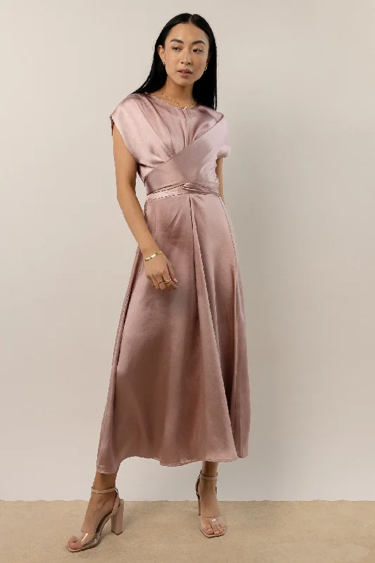 High - low midi dresses with geometric patterns for a modern party Rosalind Midi Dress in Mauve