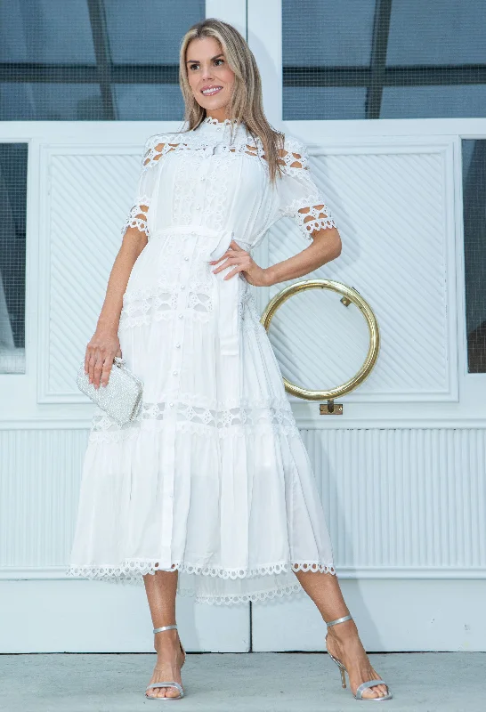 Midi dresses with patchwork patterns for a one - of - a - kind style Pearl Buttoned Midi Dress Midi dresses with patchwork patterns for a one - of - a - kind style Pearl Buttoned Midi Dress