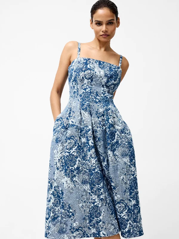 Midi dresses with animal prints for a bold and confident appearance Charlotte Denim Jacquard Dress Midi dresses with animal prints for a bold and confident appearance Charlotte Denim Jacquard Dress