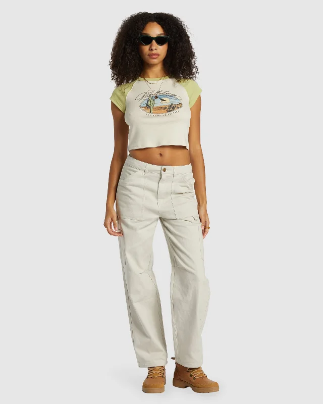 Bootcut Style Women's Stretch Denim Jeans in Dark WashLEIA PANT