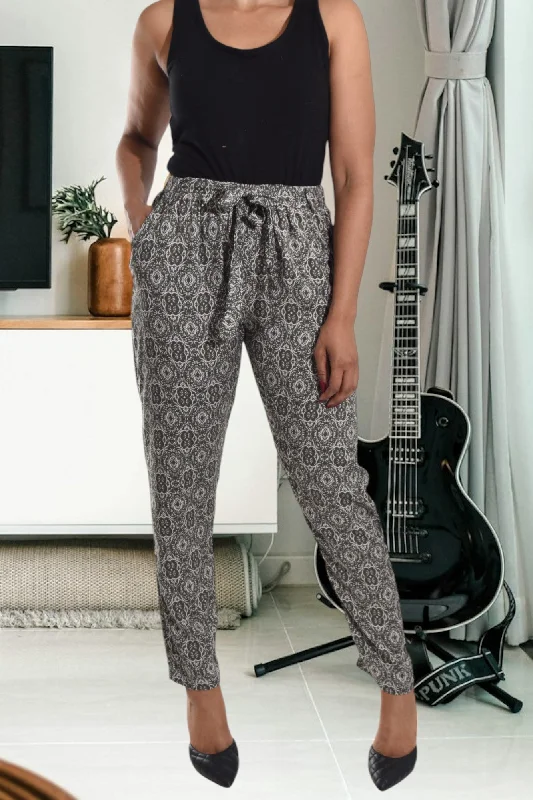 Plus Size Women's Pleated Front Dress Pants for Office WearOlive Printed  Pocket Pants