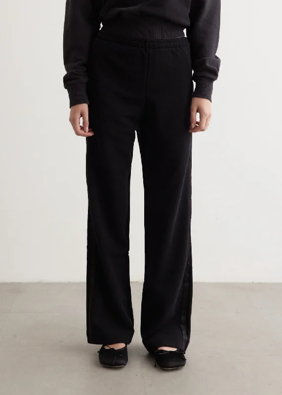 Straight - Leg Women's Vegan Leather Pants for a Chic LookMM6 Pants