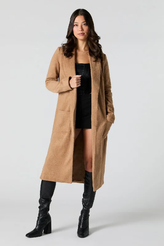Long women's mac coats in a lightweight fabric for spring showersLongline Wool Jacket Long women's mac coats in a lightweight fabric for spring showersLongline Wool Jacket