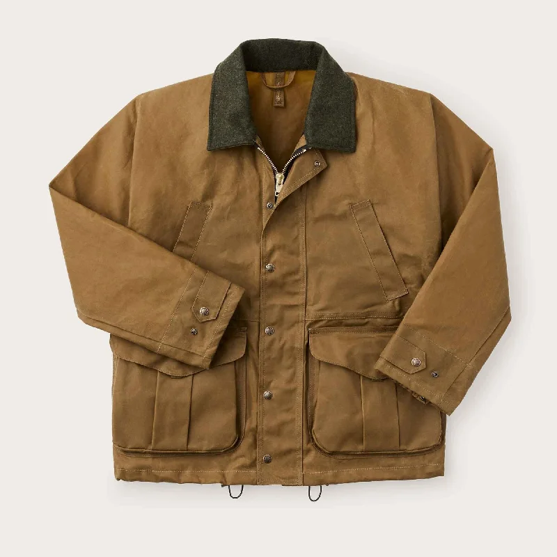 Long women's mac coats in a lightweight fabric for spring showersTIN CLOTH FIELD JACKET Long women's mac coats in a lightweight fabric for spring showersTIN CLOTH FIELD JACKET
