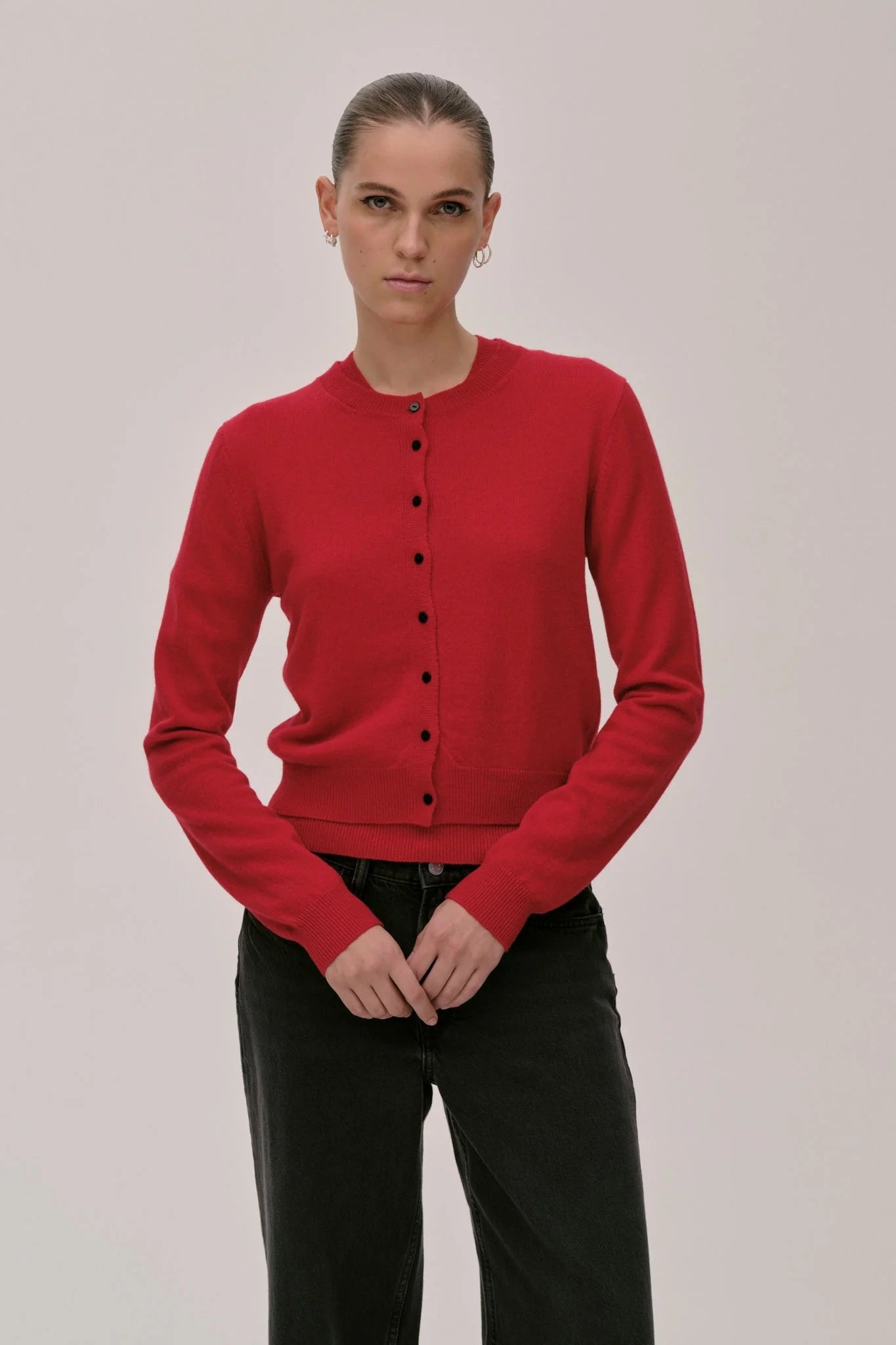 long length women cardigan with side slitsHerskind - Roselle Knit Cardigan