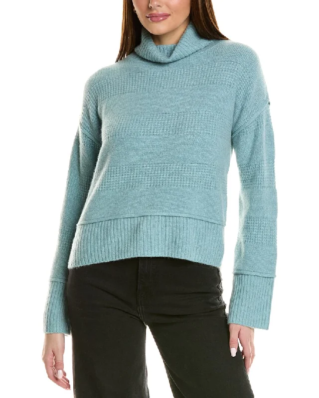 Hooded Women's Fleece - Lined Sweaters for WinterDesign History Exposed Seam Turtleneck Cashmere Sweater Hooded Women's Fleece - Lined Sweaters for WinterDesign History Exposed Seam Turtleneck Cashmere Sweater