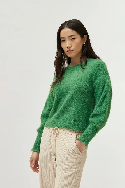 Women's Long Sleeve Turtleneck Cashmere SweatersEyelash Textured Sweater in Green