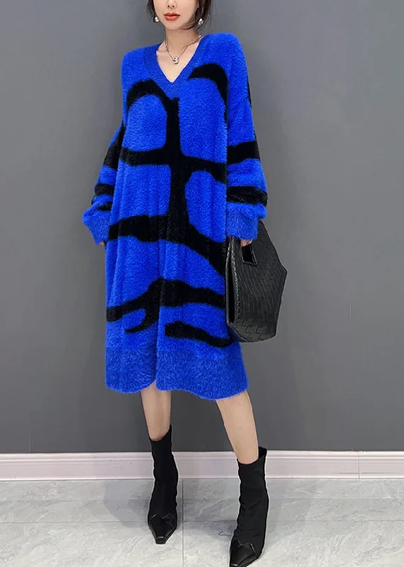 Midi - Length Women's Shetland Wool Sweater Dresses in Traditional PatternsNovelty Blue V Neck Striped Mink Velvet Maxi Dress Fall Midi - Length Women's Shetland Wool Sweater Dresses in Traditional PatternsNovelty Blue V Neck Striped Mink Velvet Maxi Dress Fall