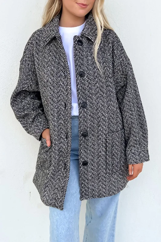 Women's cropped leather jackets with a fringe detail for a western - inspired outfitBeegy Coat Heather Grey Women's cropped leather jackets with a fringe detail for a western - inspired outfitBeegy Coat Heather Grey