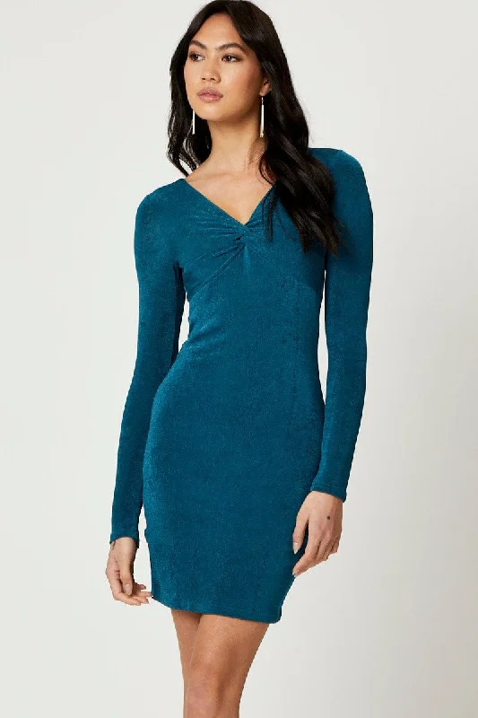 Pleated Women Dress with a Timeless and Elegant TextureBlue Slinky Jersey Twist Front Dress