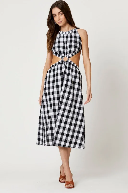 Plus Size Women Dress with a Flattering A - Line Cut for Comfort and StyleCheck Cut Out Dress Sleeveless Maxi