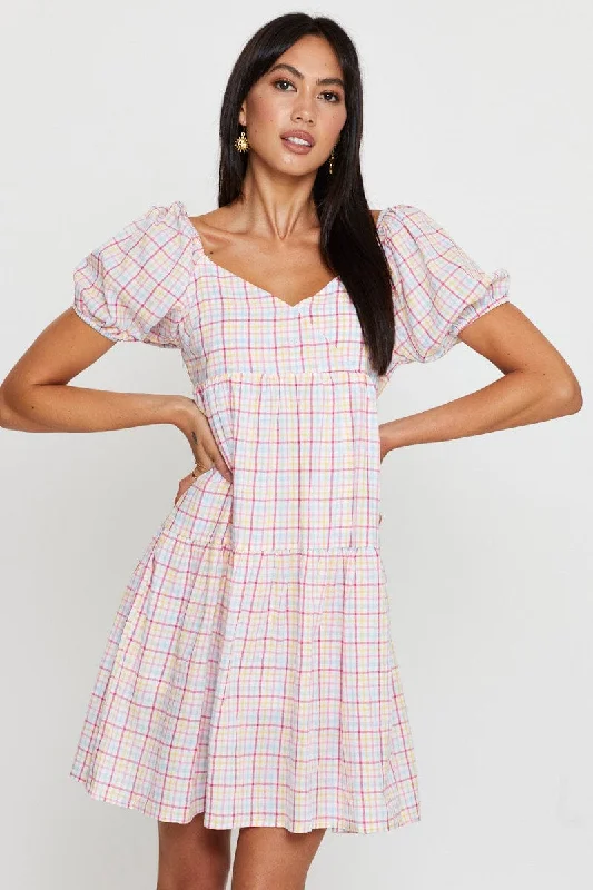 Ruffled Women Dress with Multiple Layers for a Playful and Girly StyleCheck Fit And Flare Dress Short Sleeve Sweetheart Neck Ruffled Women Dress with Multiple Layers for a Playful and Girly StyleCheck Fit And Flare Dress Short Sleeve Sweetheart Neck