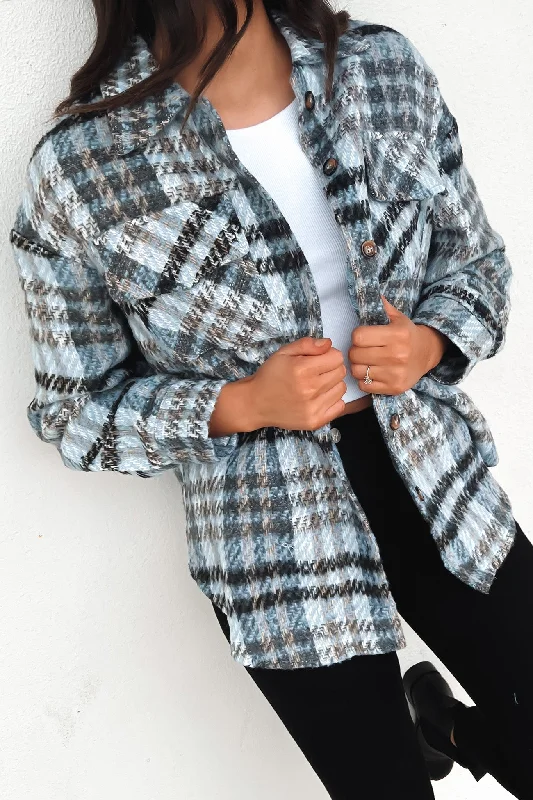 Women's faux fur - trimmed denim jackets for a trendy and cozy styleKarly Shacket Blue Women's faux fur - trimmed denim jackets for a trendy and cozy styleKarly Shacket Blue