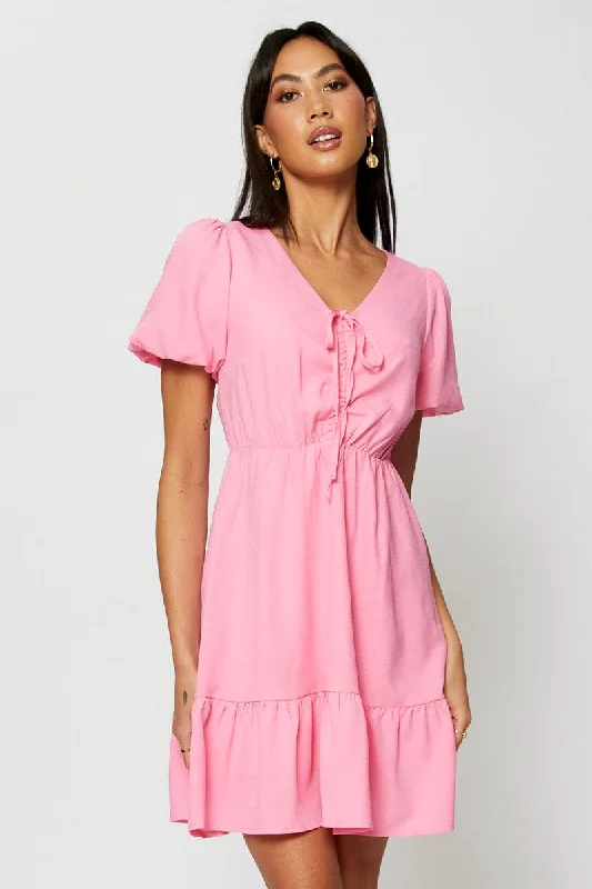 Lace - Embellished Women Dress for an Elegant and Sophisticated AppearancePink Fit And Flare Dress Short Sleeve V Neck Lace - Embellished Women Dress for an Elegant and Sophisticated AppearancePink Fit And Flare Dress Short Sleeve V Neck