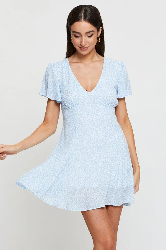 Mermaid - Style Women Dress with a Fitted Silhouette for Special OccasionsPrint Fit And Flare Dress Short Sleeve V Neck