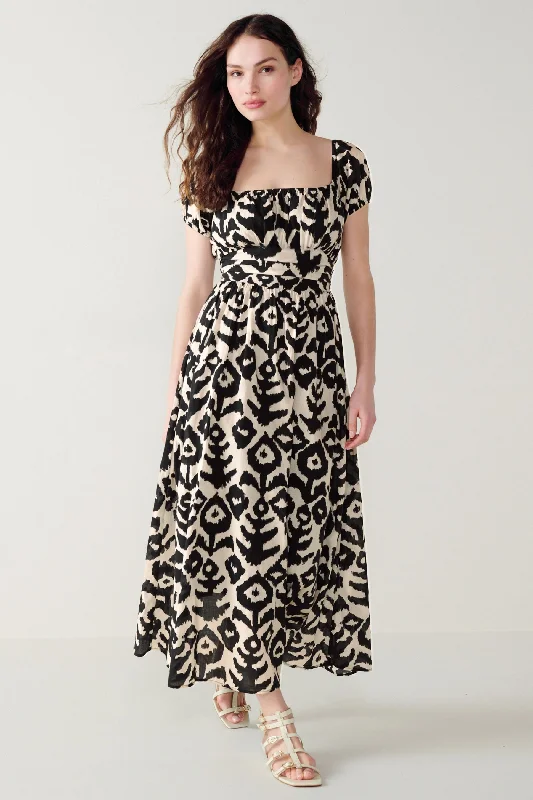 Plus Size Women Dress with a Flattering A - Line Cut for Comfort and StylePuff Sleeve Square Neck Midi Dress