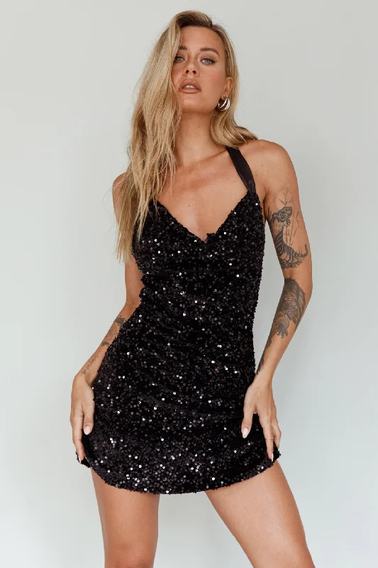 Wrap - Style Women Dress with Adjustable Fit for All Body TypesStar Lights Halterneck Mini Dress Sequin Black