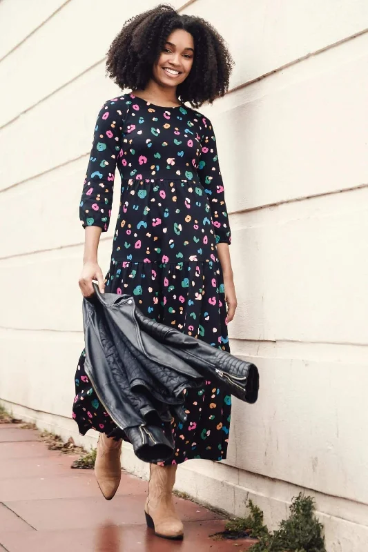 Sheath Women Dress with a Tailored Fit for a Professional LookSugarhill Brighton Bakari Jersey Midi Dress