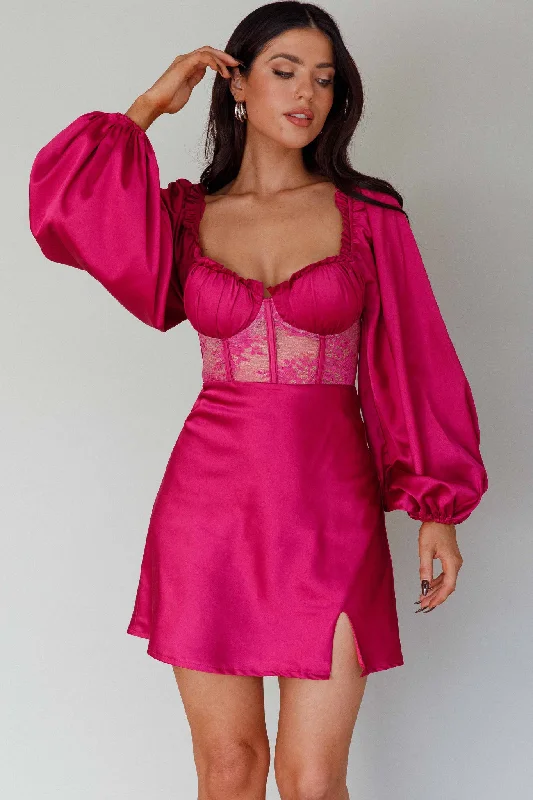 Wrap - Style Women Dress with Adjustable Fit for All Body TypesTrophy Long Sleeve Lace Bodice Mini Dress Plum