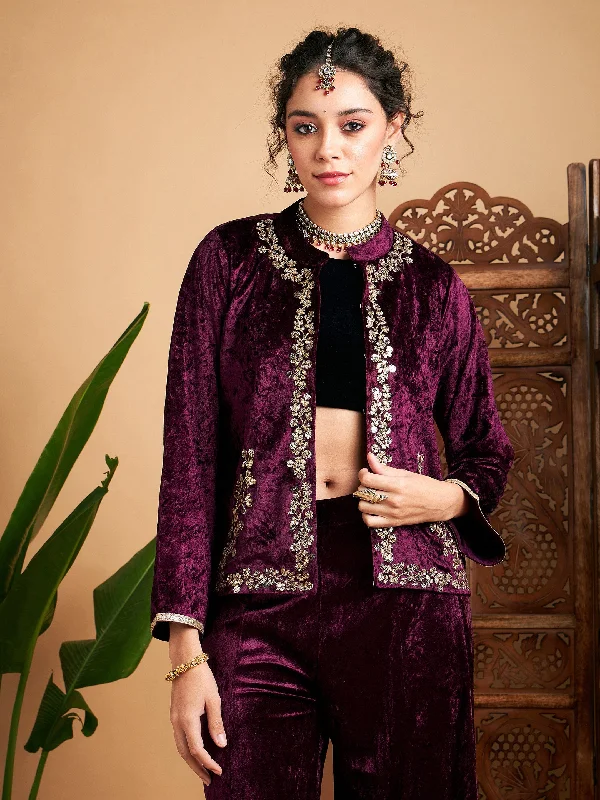 Women's military - style jackets with epaulets for a tough and fashionable appearanceWomen Purple Velvet Embroidered Jacket Women's military - style jackets with epaulets for a tough and fashionable appearanceWomen Purple Velvet Embroidered Jacket
