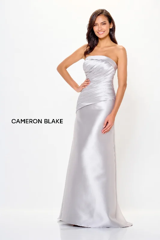 Mini Women Dress with a Short Hem for a Young and Trendy Style Mini Women Dress with a Short Hem for a Young and Trendy Style Cameron Blake CB3248