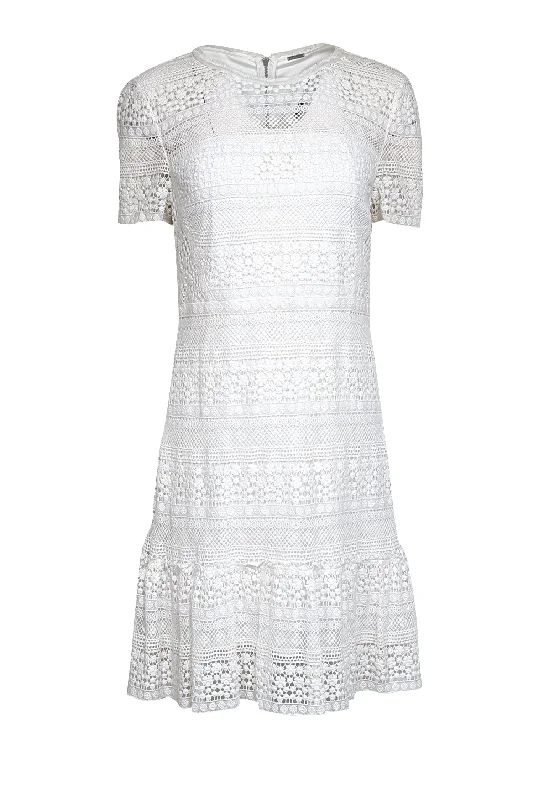 Little Black Women Dress with Sequins for a Glamorous Night Out Little Black Women Dress with Sequins for a Glamorous Night Out Elie Tahari - White Eyelet Lace Short Sleeve Dress Sz 12