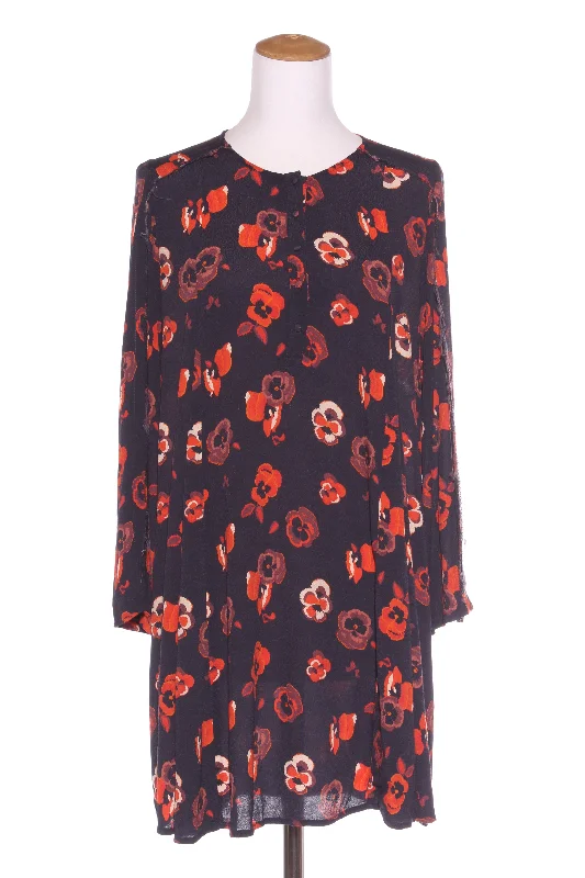 Ruffled Women Dress with Multiple Layers for a Playful and Girly Style Ruffled Women Dress with Multiple Layers for a Playful and Girly Style LONELY - Pansy print dress! 6-10