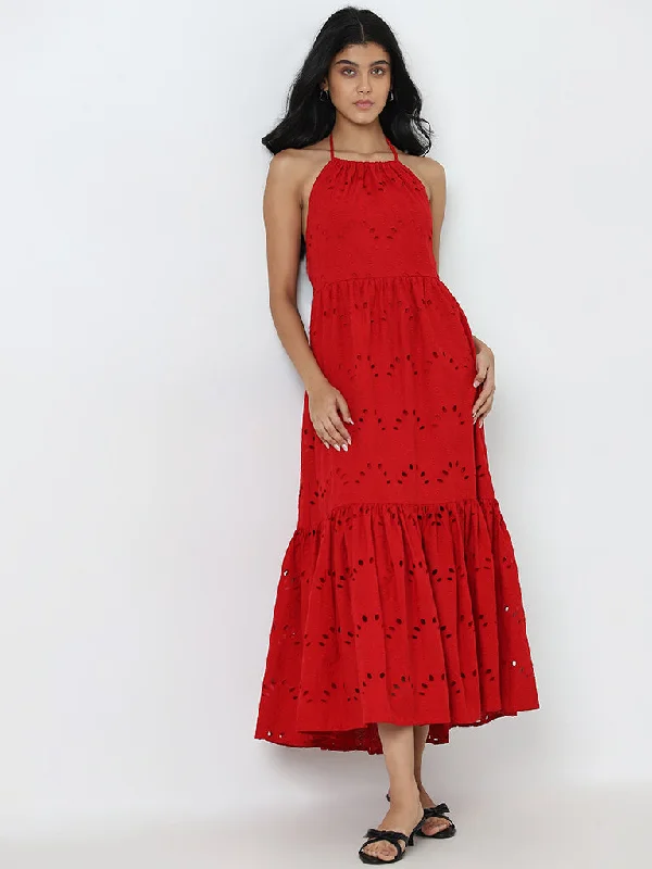 Wrap - Style Women Dress with Adjustable Fit for All Body Types Wrap - Style Women Dress with Adjustable Fit for All Body Types LOV Red Schiffli Detailed Cotton Tiered Dress Wrap - Style Women Dress with Adjustable Fit for All Body Types Wrap - Style Women Dress with Adjustable Fit for All Body Types LOV Red Schiffli Detailed Cotton Tiered Dress