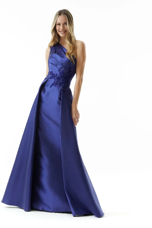 Ball Gown Women Dress with a Full Skirt for a Princess - like Look Ball Gown Women Dress with a Full Skirt for a Princess - like Look Morilee 73003