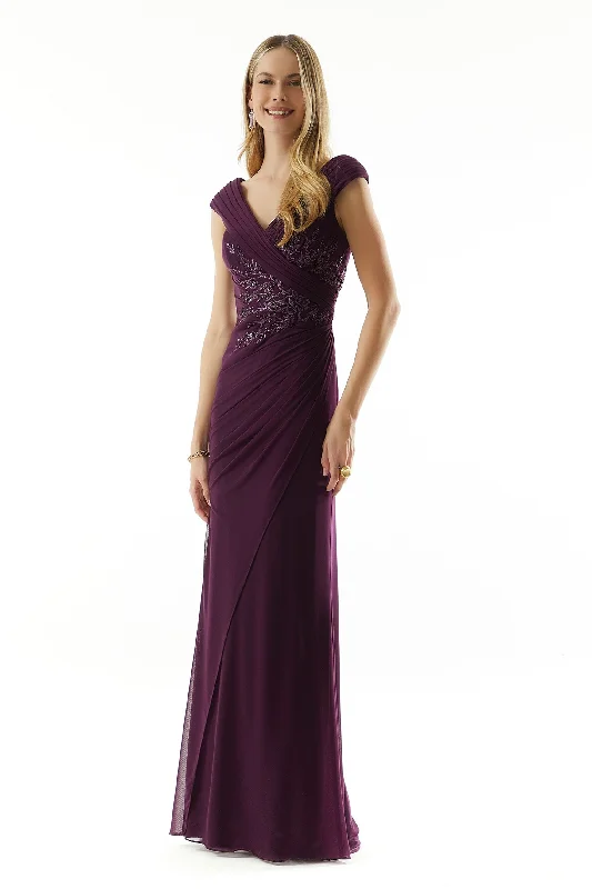 Off - the - Shoulder Women Dress for a Romantic and Feminine Look Off - the - Shoulder Women Dress for a Romantic and Feminine Look Morilee 73012