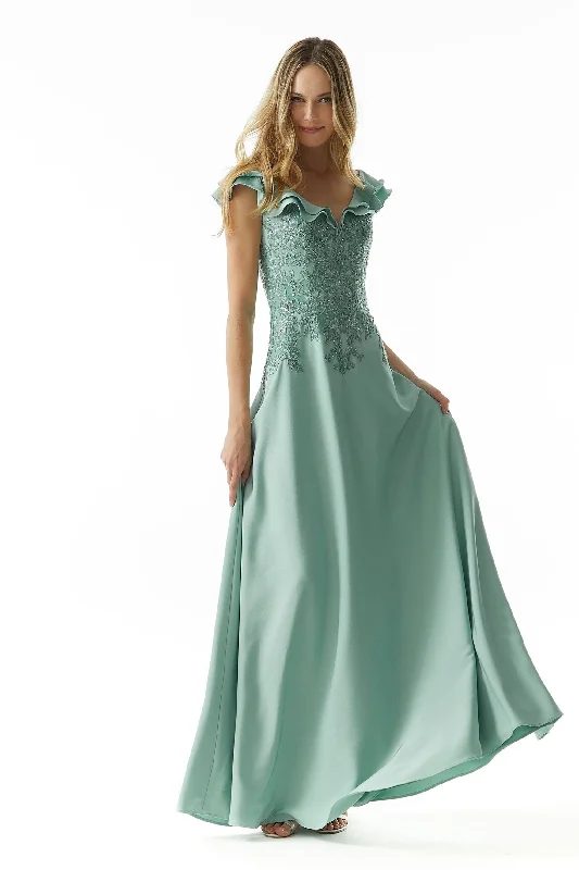 Pleated Women Dress with a Timeless and Elegant Texture Pleated Women Dress with a Timeless and Elegant Texture Morilee 73025 Pleated Women Dress with a Timeless and Elegant Texture Pleated Women Dress with a Timeless and Elegant Texture Morilee 73025