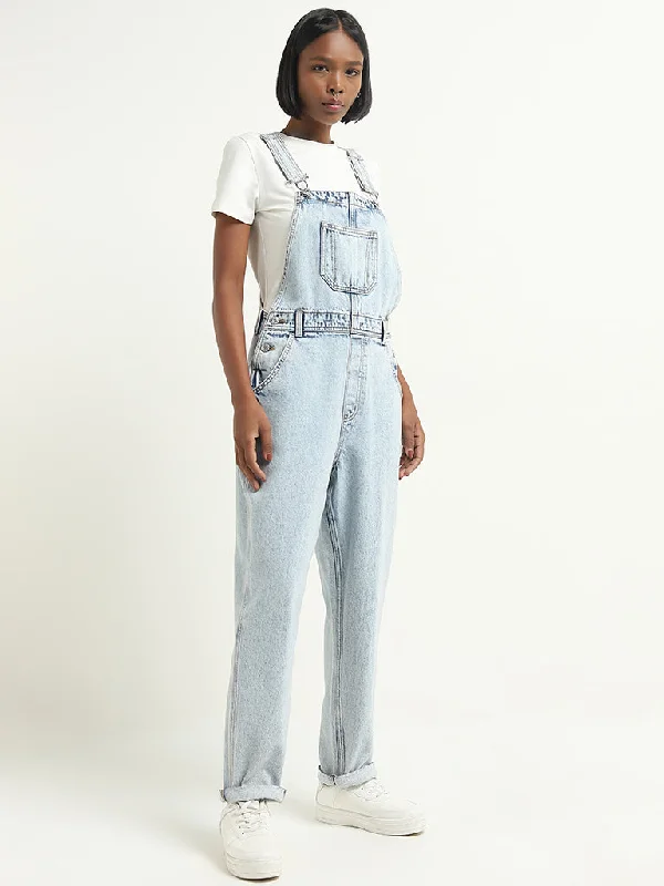 Long - Sleeve Women Dress in Velvet for a Luxurious Winter Look Long - Sleeve Women Dress in Velvet for a Luxurious Winter Look Nuon Light Blue Faded Denim Jumpsuit