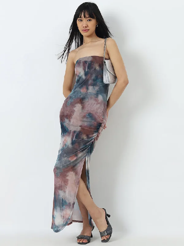 Maxi Women Dress with Floral Print for a Bohemian Vibe Maxi Women Dress with Floral Print for a Bohemian Vibe Nuon Multicolour Tie-Dye Design Cotton Tube Dress