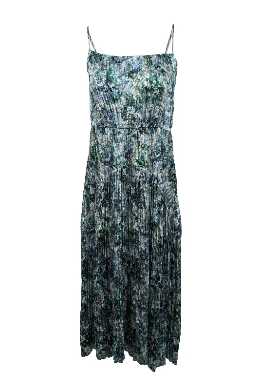 Printed Abstract Women Dress for a Modern and Artistic Appeal Printed Abstract Women Dress for a Modern and Artistic Appeal Vince - Green, Blue, & Light Grey Floral Print Pleated Satin Dress Sz XS Printed Abstract Women Dress for a Modern and Artistic Appeal Printed Abstract Women Dress for a Modern and Artistic Appeal Vince - Green, Blue, & Light Grey Floral Print Pleated Satin Dress Sz XS