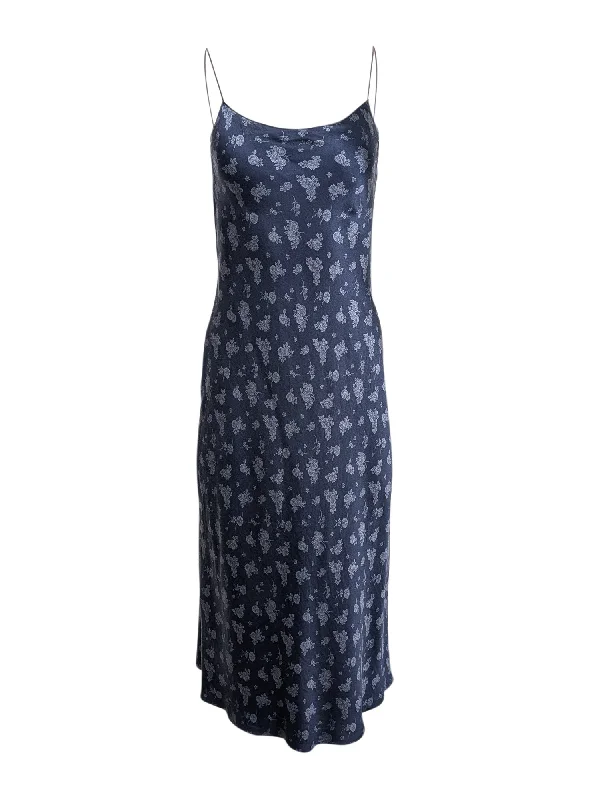 Long - Sleeve Women Dress in Velvet for a Luxurious Winter Look Long - Sleeve Women Dress in Velvet for a Luxurious Winter Look Vince - Navy & Light Blue Floral Print Silk Midi Slip Dress Sz XS
