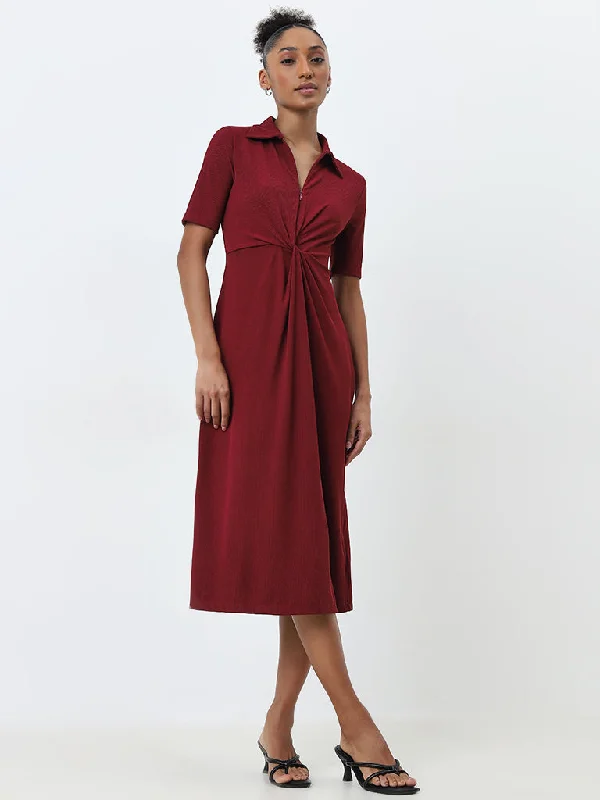 Wrap - Style Women Dress with Adjustable Fit for All Body Types Wrap - Style Women Dress with Adjustable Fit for All Body Types Wardrobe Burgundy Ribbed A-Line Dress