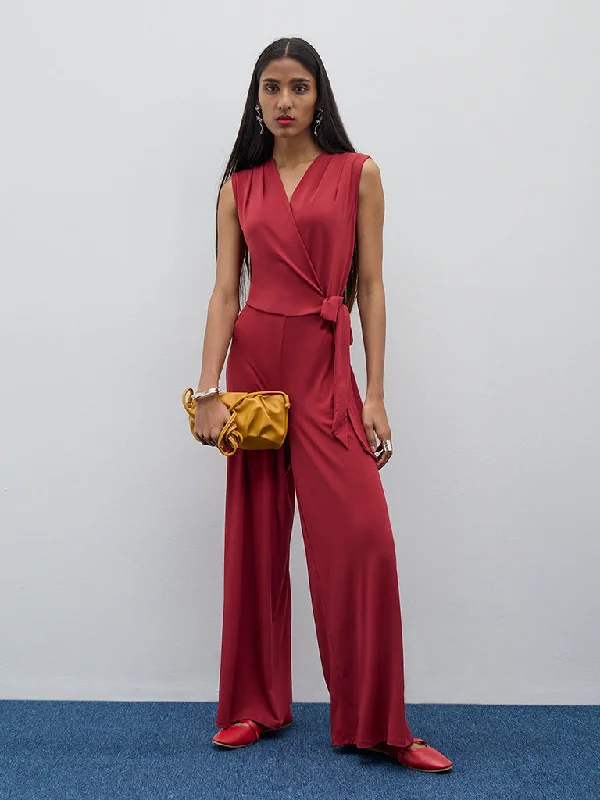 Strapless Women Dress with a Built - in Bra for Comfort and Support Strapless Women Dress with a Built - in Bra for Comfort and Support Wardrobe Red Knot-Detailed Jumpsuit Strapless Women Dress with a Built - in Bra for Comfort and Support Strapless Women Dress with a Built - in Bra for Comfort and Support Wardrobe Red Knot-Detailed Jumpsuit