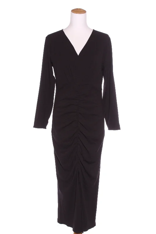 Halter Neck Women Dress to Show Off the Shoulders and Neckline Halter Neck Women Dress to Show Off the Shoulders and Neckline ZARA - Ruche front stretch midi dress! 12