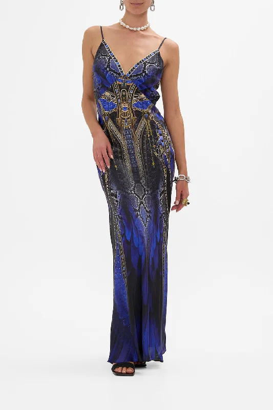 Maxi dresses with pocket details for added functionalityV NECK FULL LENGTH BIAS SLIP DRESS OTHER SIDE OF THE OASIS