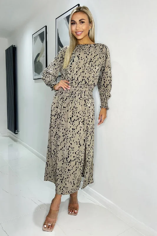 Maxi dresses with a V - neckline for a flattering and elongating shapeBeige Animal Print Long Sleeve Shirred Detail Midi Dress Maxi dresses with a V - neckline for a flattering and elongating shapeBeige Animal Print Long Sleeve Shirred Detail Midi Dress