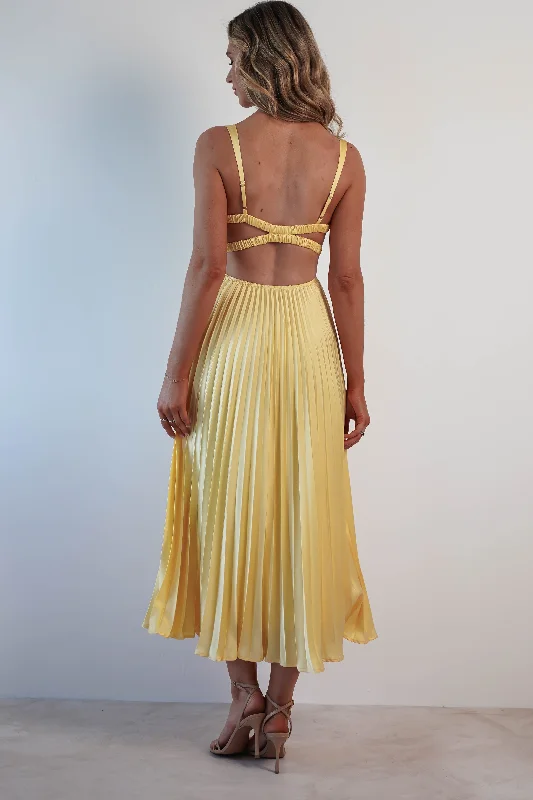 Maxi dresses with an asymmetric hem for a fashion - forward and eye - catching designCheri Pleated Midaxi Dress | Yellow Maxi dresses with an asymmetric hem for a fashion - forward and eye - catching designCheri Pleated Midaxi Dress | Yellow