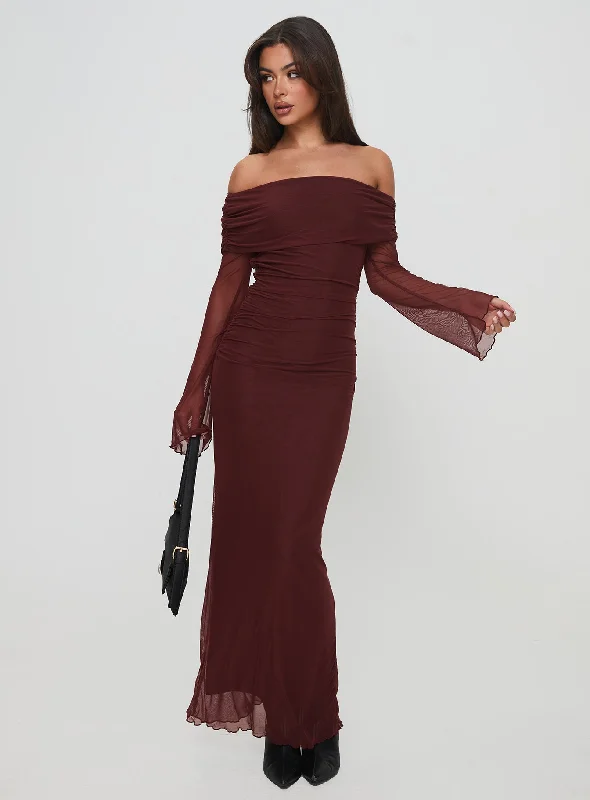 Maxi dresses with a wrap - around style for a customizable fitConsideration Maxi Dress Chocolate
