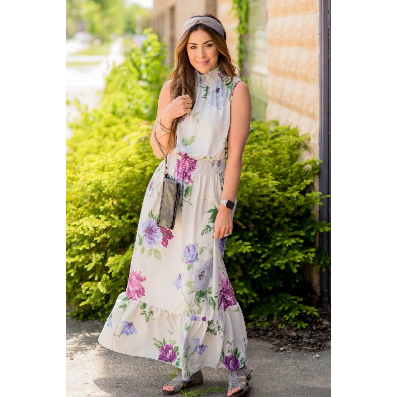 Satin maxi dresses with a high - low hem for a modern twistLarge Floral Ruffle Trim Tank Maxi