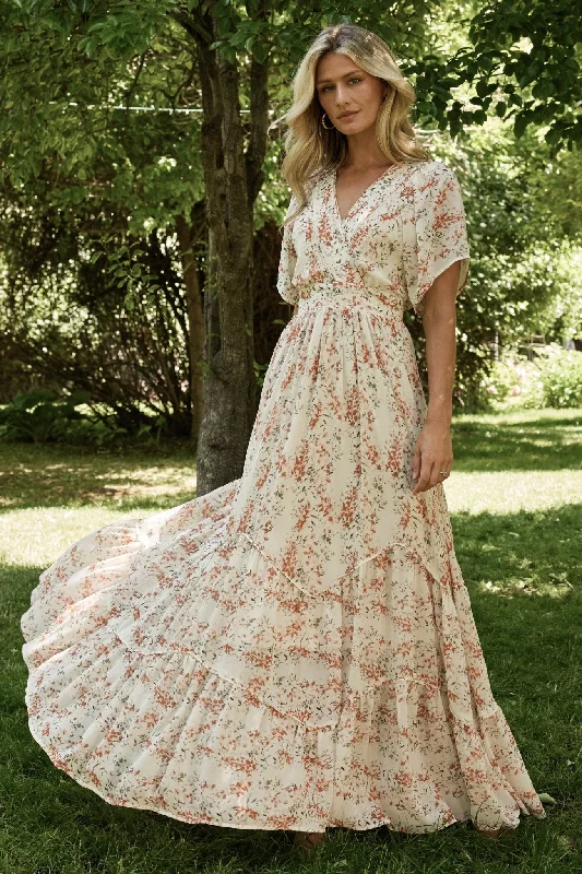 Maxi dresses with a ruffled neckline for a charming lookKatherine Maxi Dress | Cream + Rust Floral Maxi dresses with a ruffled neckline for a charming lookKatherine Maxi Dress | Cream + Rust Floral